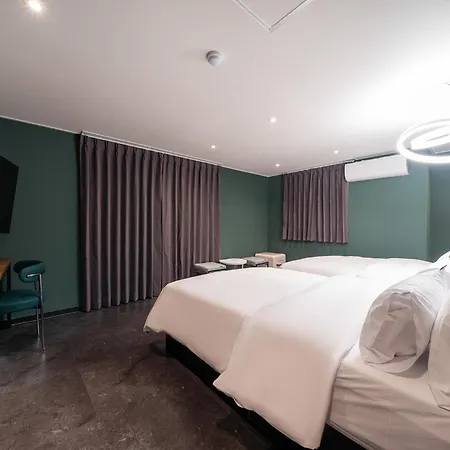 Hotel May Yongsan
