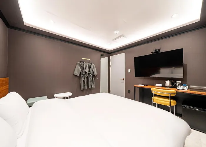 Yongsan 3*