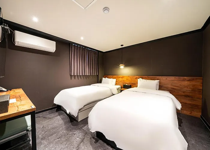 Hotel Yongsan 3*