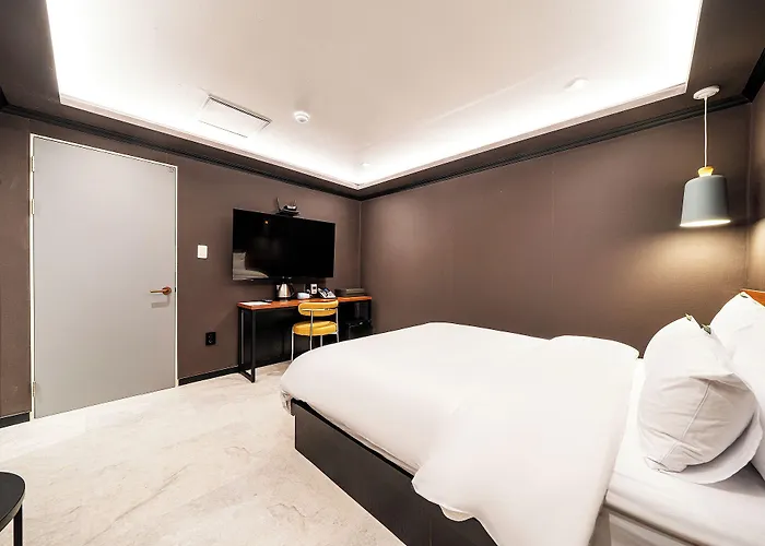 Yongsan Hotel 3*