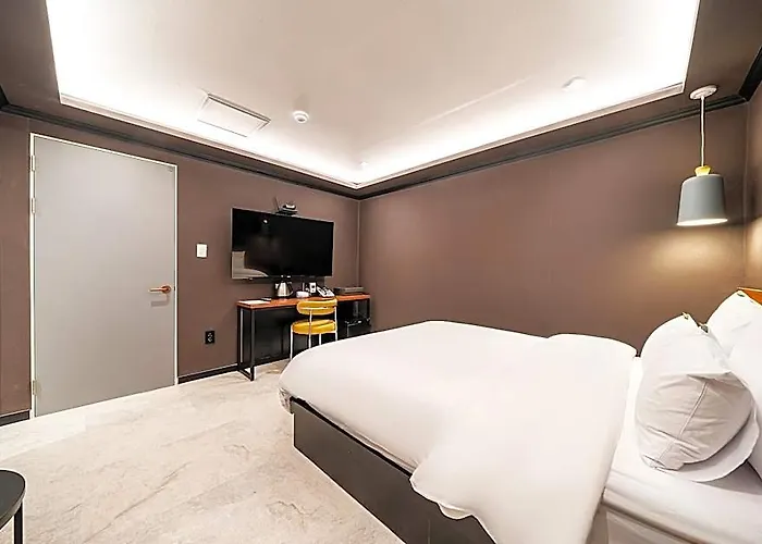 Hotel Yongsan 3*